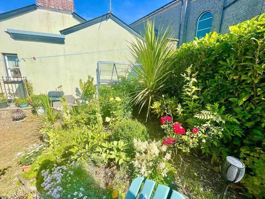 Cottage,Cinema Room,Log Burner Blaenavon Екстер'єр фото