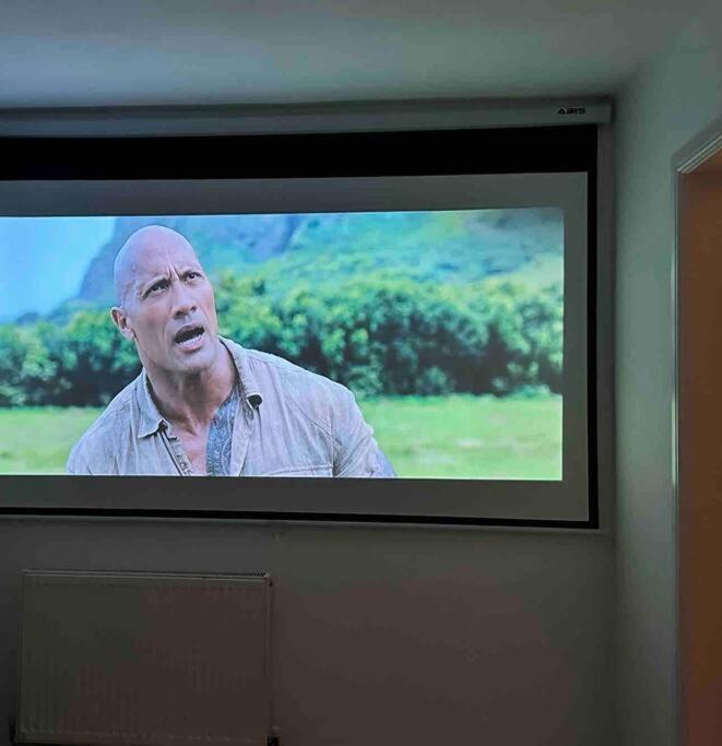 Cottage,Cinema Room,Log Burner Blaenavon Екстер'єр фото